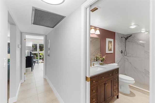 2102 Lucaya Bnd K2, Coconut Creek, FL 33066