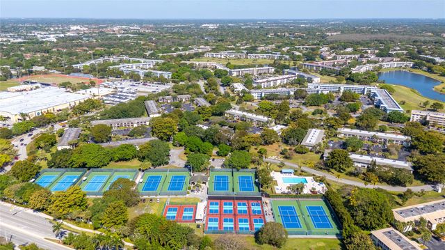 2102 Lucaya Bnd K2, Coconut Creek, FL 33066