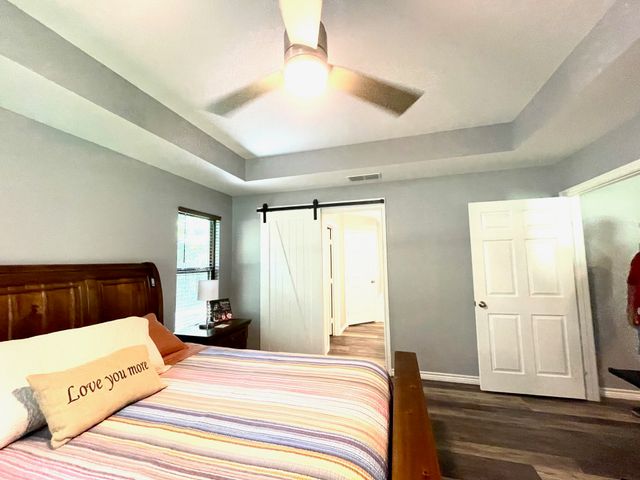 398 King Club Court, Scroggins, TX 75480