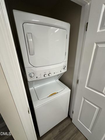 3502 Ivy Commons 302, Raleigh, NC 27606