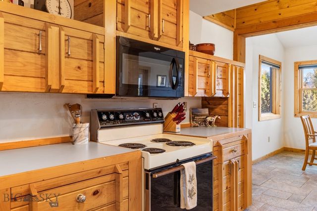 2555 Little Coyote Road, Big Sky, MT 59716