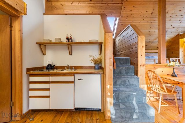 2555 Little Coyote Road, Big Sky, MT 59716