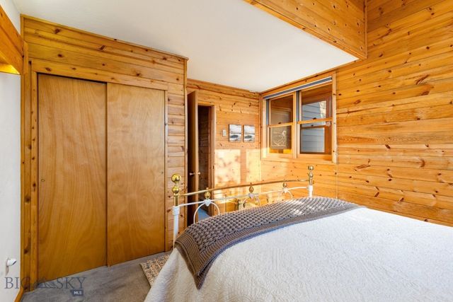 2555 Little Coyote Road, Big Sky, MT 59716