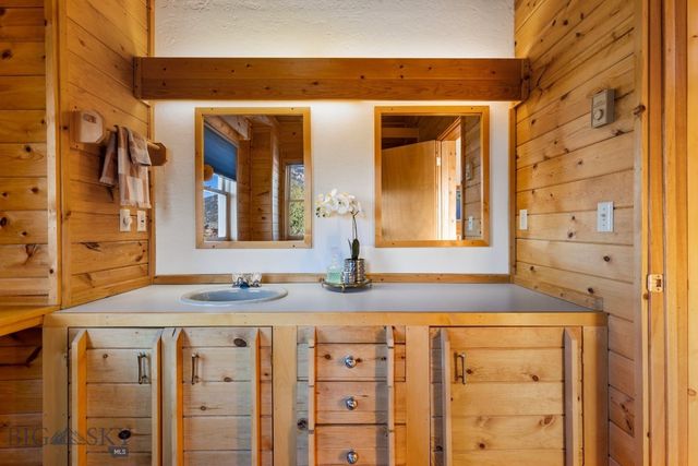 2555 Little Coyote Road, Big Sky, MT 59716