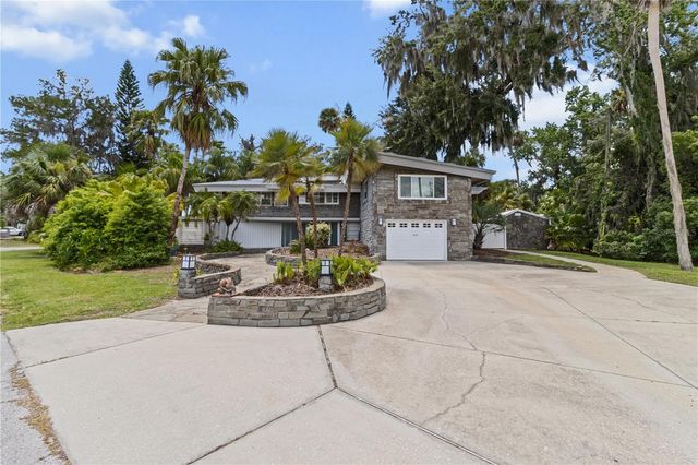 1830 SE 3RD COURT, Crystal River, FL 34429