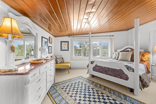 1830 SE 3RD COURT, Crystal River, FL 34429