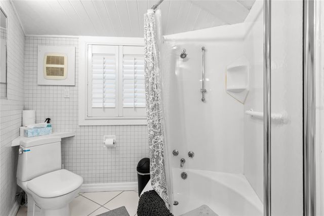 1830 SE 3RD COURT, Crystal River, FL 34429