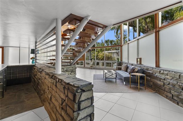 1830 SE 3RD COURT, Crystal River, FL 34429