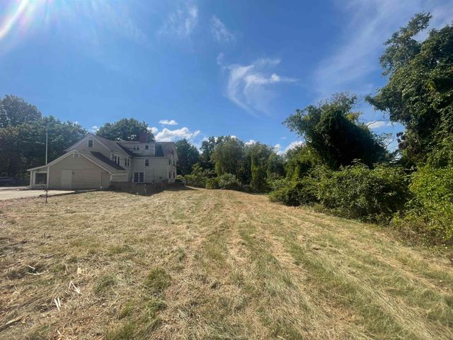 221 New Durham Road, Alton, NH 03809