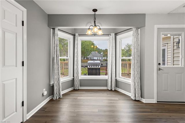 104 Foxworth Cir, Suffolk, VA 23434