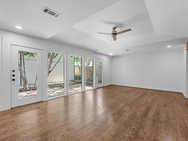 3210 Elmridge Street, Houston, TX 77025