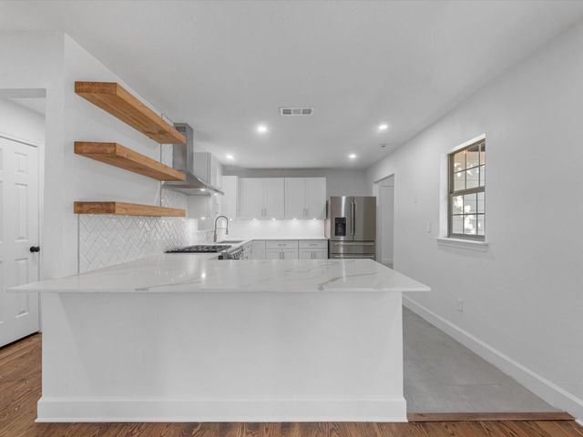 3210 Elmridge Street, Houston, TX 77025