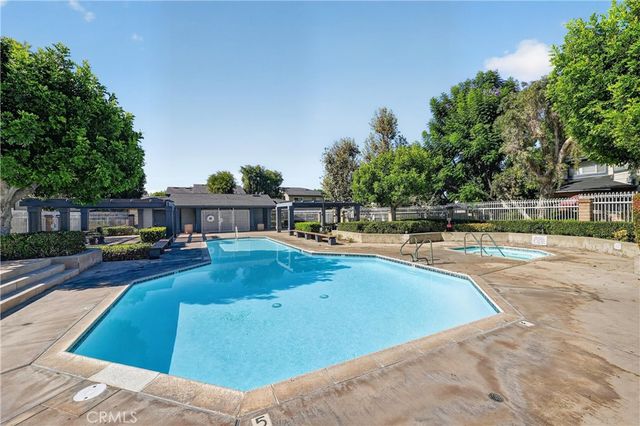 856 Maitland Privado, Ontario, CA 91762