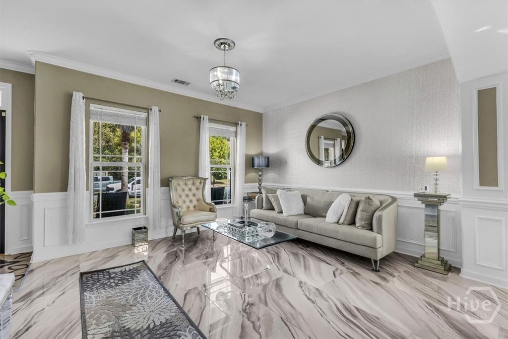 Image 7 of property listing at 25 Melody Drive, Pooler, GA 31322