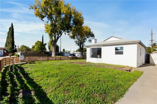 5201 Anahurst, South Gate, CA 90280