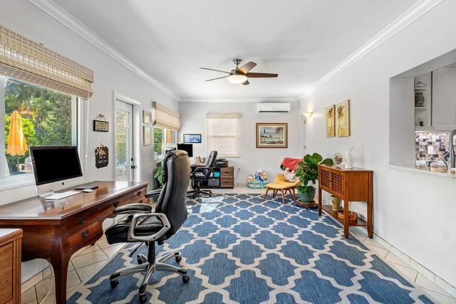 865 NE 5th Street, Deerfield Beach, FL 33441