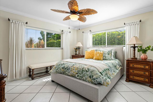 865 NE 5th Street, Deerfield Beach, FL 33441