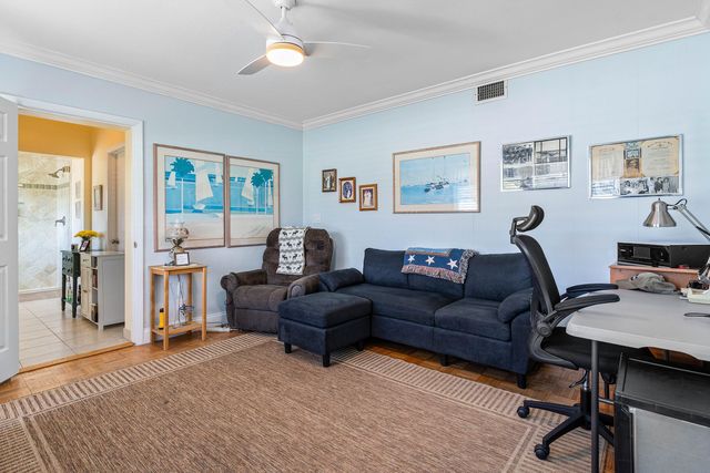 865 NE 5th Street, Deerfield Beach, FL 33441