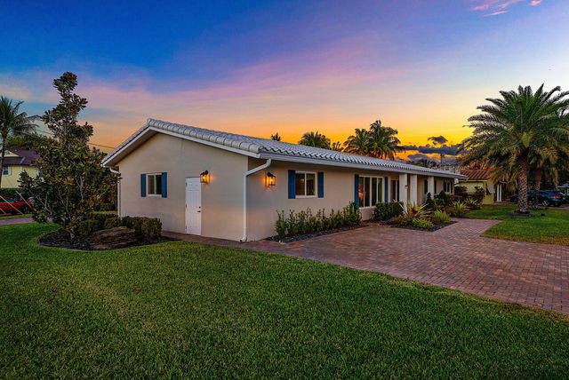 865 NE 5th Street, Deerfield Beach, FL 33441