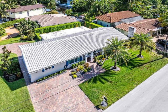 865 NE 5th Street, Deerfield Beach, FL 33441