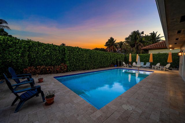 865 NE 5th Street, Deerfield Beach, FL 33441