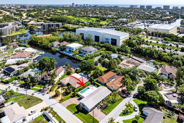 865 NE 5th Street, Deerfield Beach, FL 33441