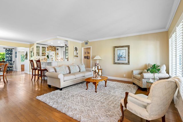 865 NE 5th Street, Deerfield Beach, FL 33441