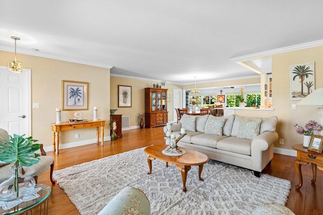 865 NE 5th Street, Deerfield Beach, FL 33441