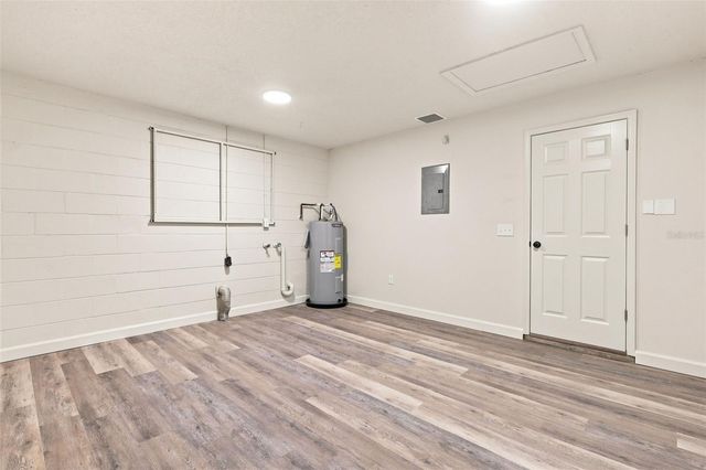 6204 ASHLAND AVENUE, Leesburg, FL 34748