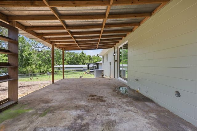 6204 ASHLAND AVENUE, Leesburg, FL 34748