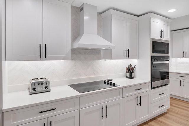 12305 HOWEY CROSS ROAD, Clermont, FL 34715