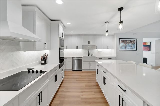 12305 HOWEY CROSS ROAD, Clermont, FL 34715