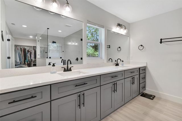 12305 HOWEY CROSS ROAD, Clermont, FL 34715