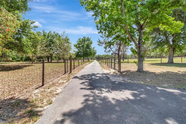 12305 HOWEY CROSS ROAD, Clermont, FL 34715