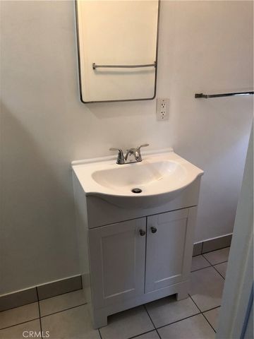 5431 Troost, Valley Village, CA 91601