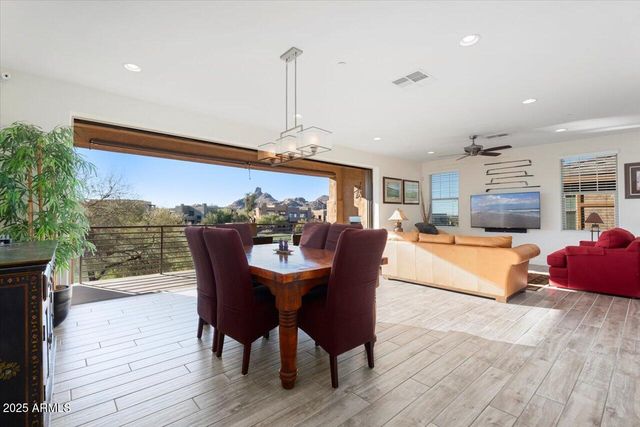 10260 E WHITE FEATHER Lane 2047, Scottsdale, AZ 85262