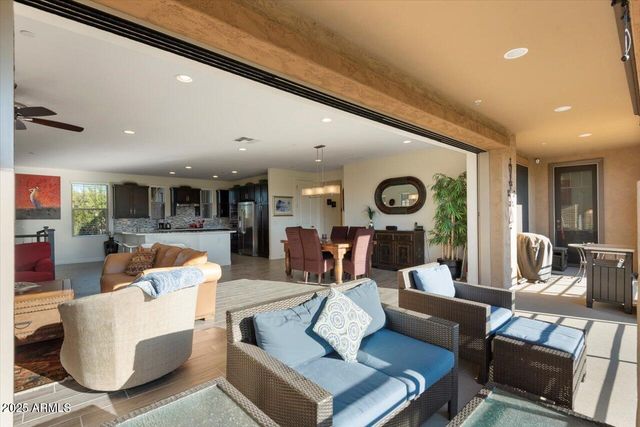 10260 E WHITE FEATHER Lane 2047, Scottsdale, AZ 85262