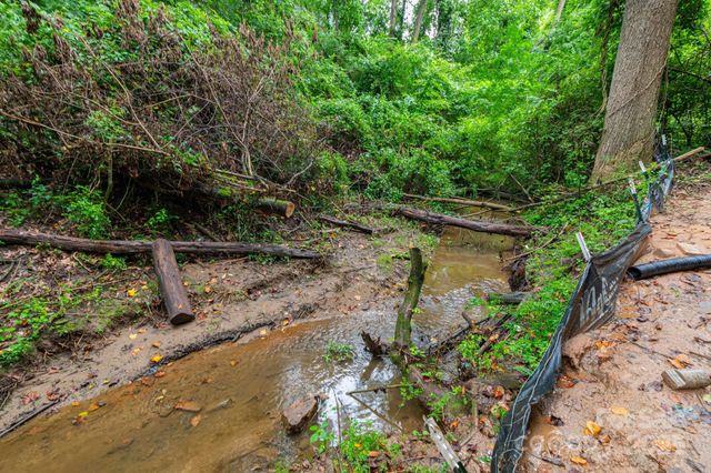 32 Waynesville Avenue, Asheville, NC 28806