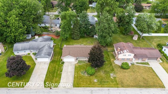 4140 Firethorn Drive, Saginaw, MI 48603