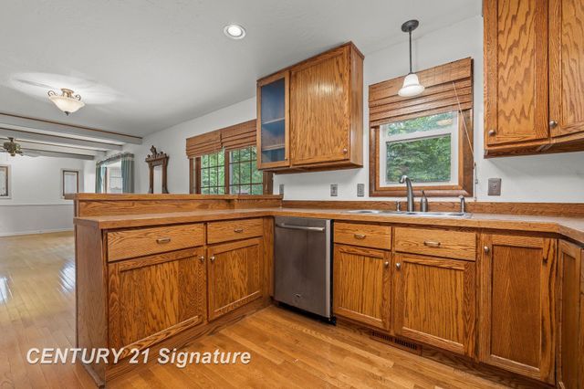 4140 Firethorn Drive, Saginaw, MI 48603