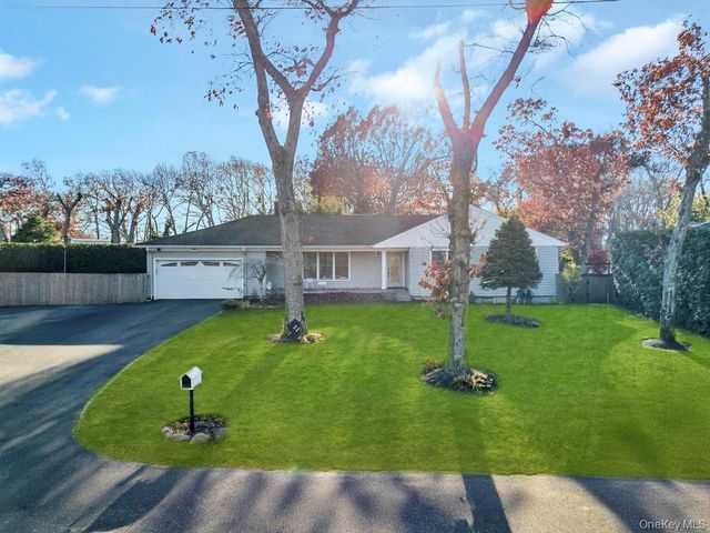 11 Industrial Boulevard, Riverhead, NY 11901