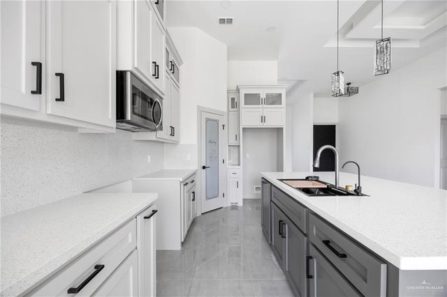 1603 Paul Drive, San Juan, TX 78589