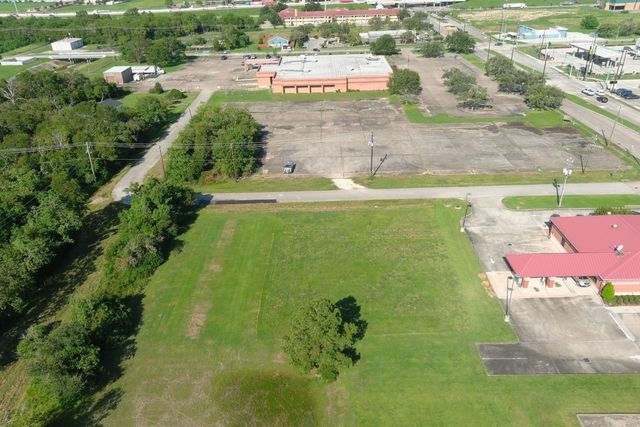 1100 6th Street, La Porte, TX 77571
