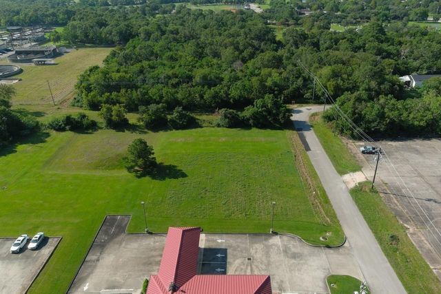 1100 6th Street, La Porte, TX 77571