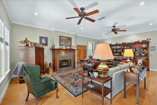 9006 Chayes Lane, Tallahassee, FL 32309