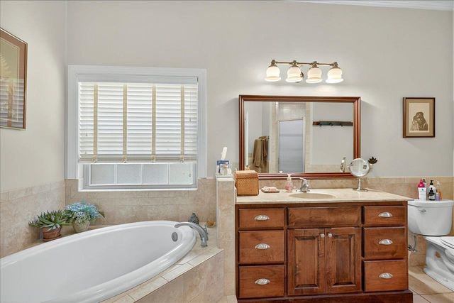 9006 Chayes Lane, Tallahassee, FL 32309