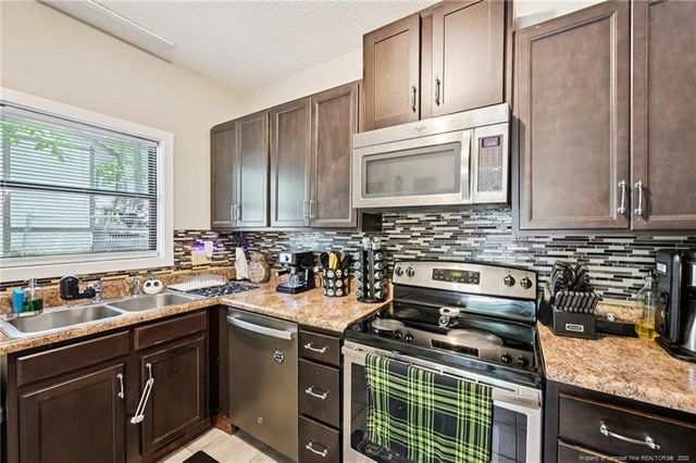 5905 Waters Edge Drive, Fayetteville, NC 28314