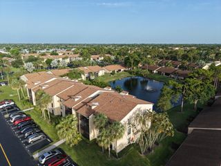 617 SEA PINE Way E1, Greenacres, FL 33415