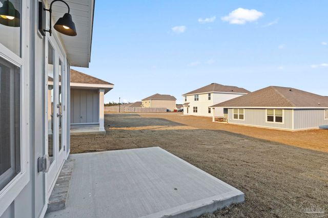 2049 Limpkin St, Cantonment, FL 32533