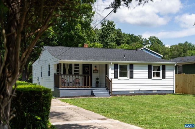 1345 10TH ST, Waynesboro, VA 22980